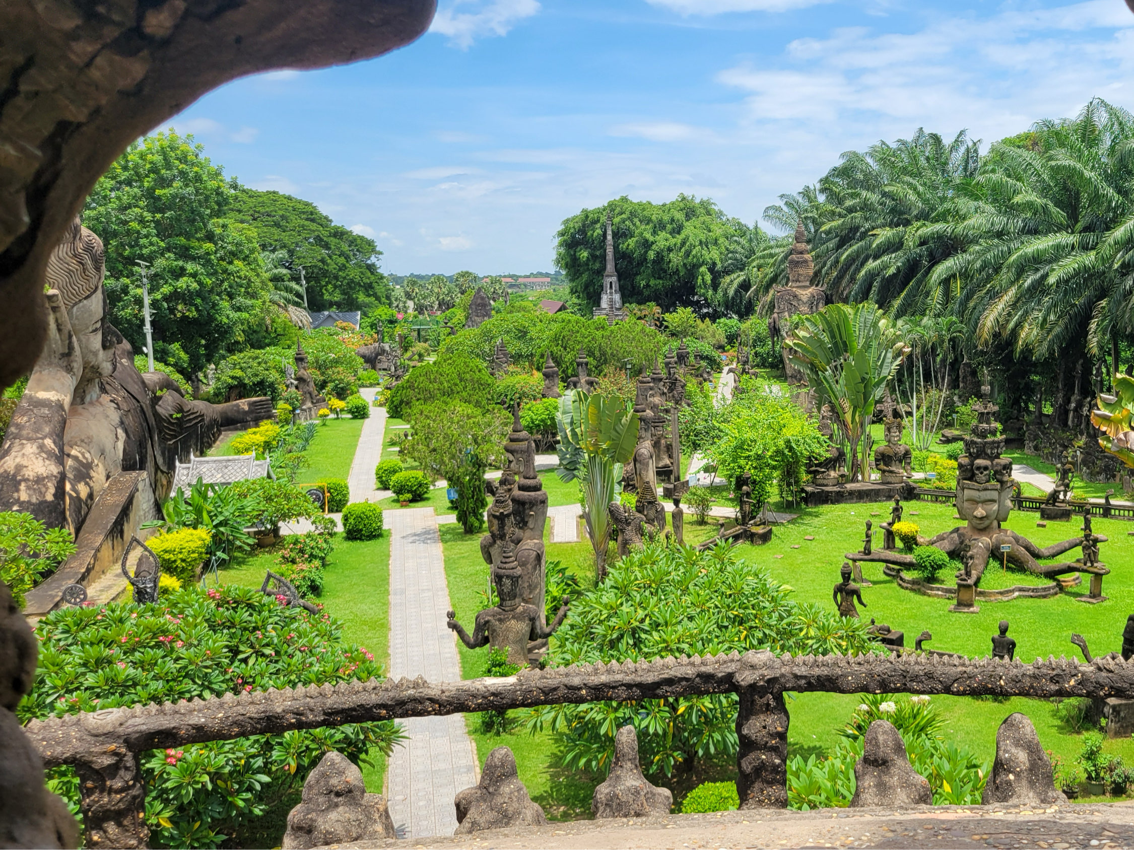 ภาพ สวนพระ (Buddha Park)